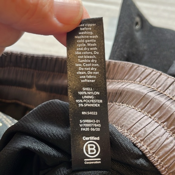 New-Athleta-XS-mauve metallic-Allison Felix. Legend, Luxe track pants. - Picture 8 of 16